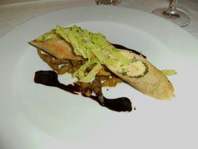 Serviettenknödelroulade